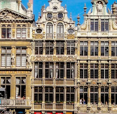 Historisches Gebäude in Anderlecht mit klassischer belgischer Architektu