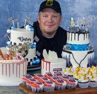 Alex from NZBaker with custom cakes and cupcakes in Hamilton