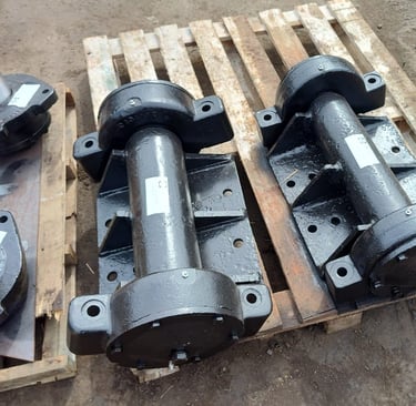 MANCAL CENTRAL E MANCAL PROPULSOR DE UNIDADE DE BOMBEIO