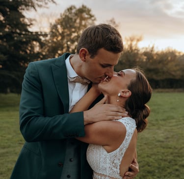 Photographe de mariage dans un château à Toulouse : capturez des moments magiques et élégants dans un cadre historique et ra