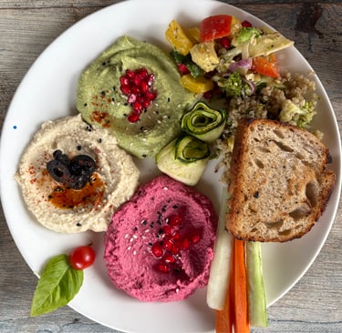 Nourishing vegetarian and vegan meals at Shanti MIZU yoga retreat Mandrem Goa