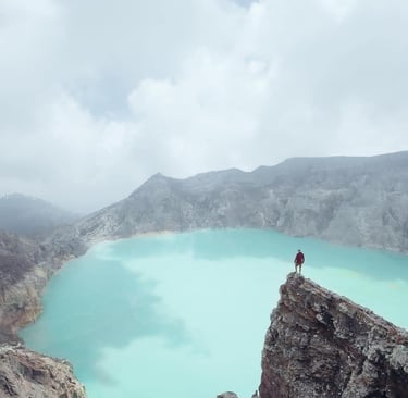 Surabaya - Tumpak Sewu - Bromo - Surabaya 3Days 2Night PRIVATE TOUR  Day 1 : At 18.00 pick up Suraba