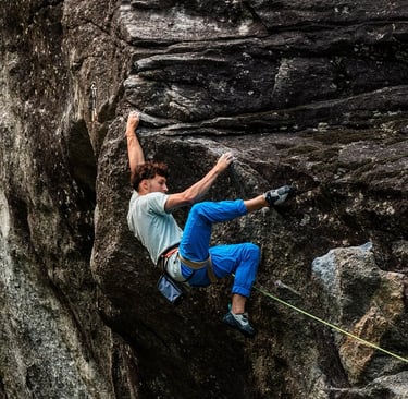 Man Climbing - Bluesign Approved