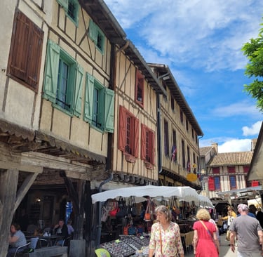 Marché de plein air- Mirepoix - Ariège