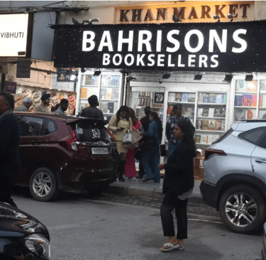 India Lifts 36-Year-Old Ban on Salman Rushdie’s The Satanic Verses