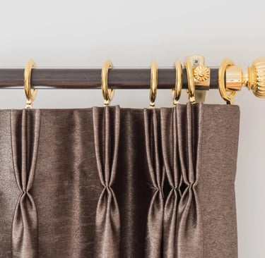 Tête de rideau à triple plis