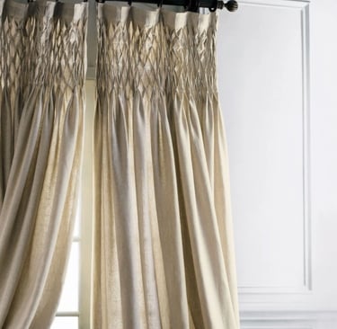 Tête de rideaux à nid d'abeille