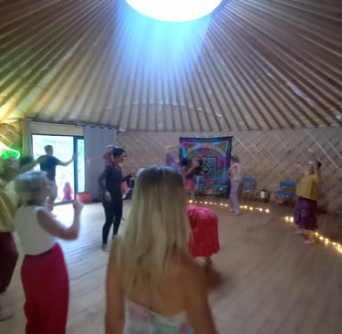 Danse intuitive avec Nadia dans les Pyrénées Orientales Perpignan Marquixanes