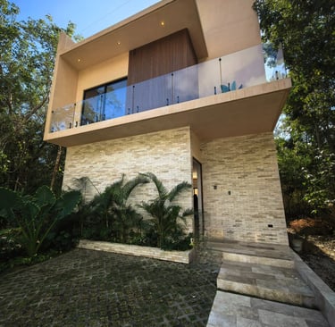 Casa en venta en Ciudad Mayakoba: lujo, naturaleza y plusvalía en Playa del Carmen