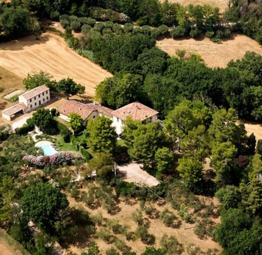 villa with pool in Italy by Francesco Margaretini