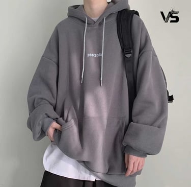 baggy hoodie