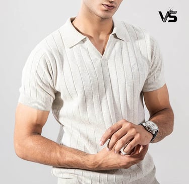 knitted polo shirt