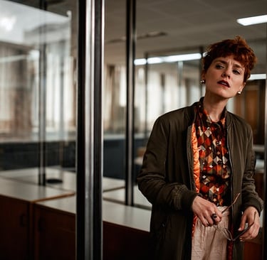 Permiso de trabajo, Regularización migratoria, Arraigo social