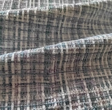 Chanel style fabrics, Yarn-dyed woollen tweed