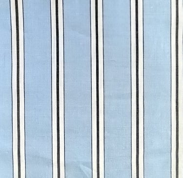 a striped fabric with black and white stripes