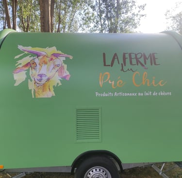 notre roulotte la ferme du pré chic