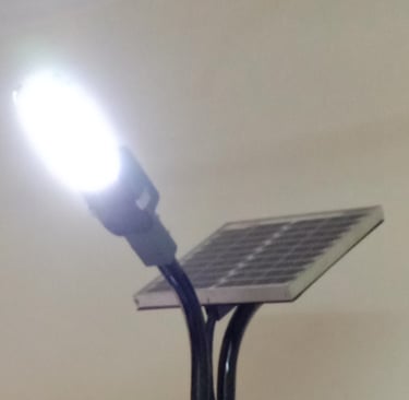Solar street light