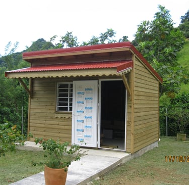 Bungalow en bois en kit Martinique - abri de jardin 