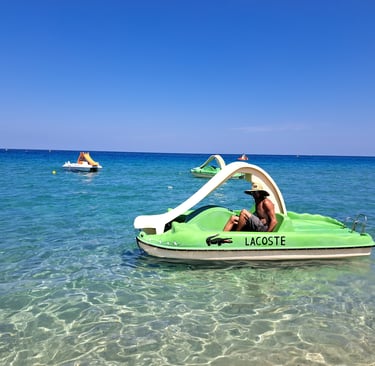 Pédalo en corse, ile rousse, lozari