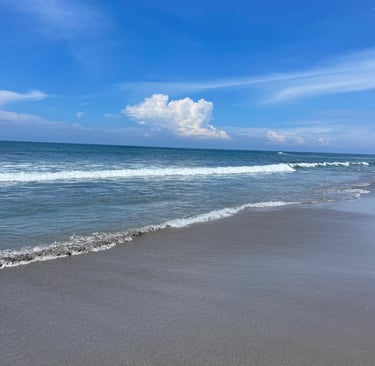 Vagues de l’océan Indien à Canggu, Bali