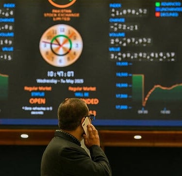 Pakistan Stock Market Surges Over 2,400 Points on Afghanistan Ceasefire, IMF Agreement