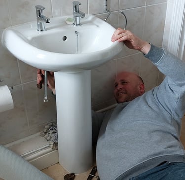 Plumber in Cornwall Repairs, Installations & Emergency Plumbing