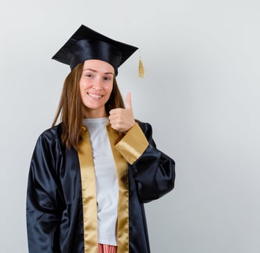 mujer graduada