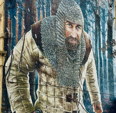 William Wallace Mural on side of a building