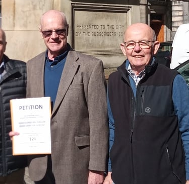 Submitting a petition at the City Council (c) Edinburgh Reporter and E Forbes