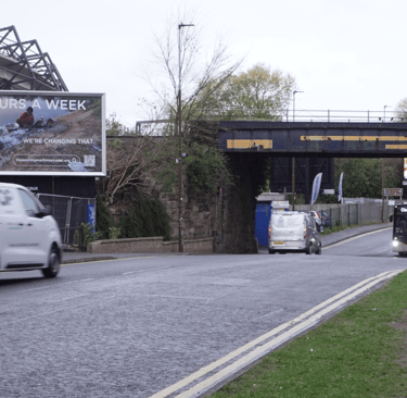 Westfield road (c) H Ross