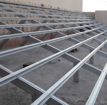 estrutura metalica com telha sanduiche
