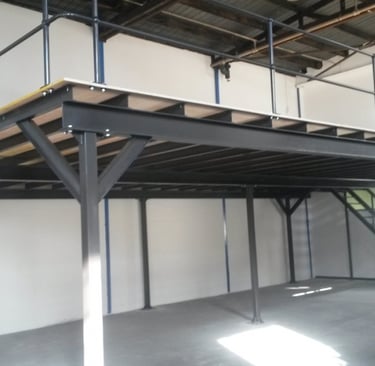 mezanino com estrutura metalicas
