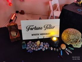 Fortuneteller tarot card reader psychic