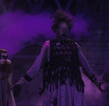 "Macbeth" at Kingsmen Shakespeare Co., Photo by Zach Hessinger