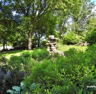 Inuksuk, jardins du Parlement