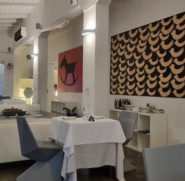 Interno del Ristorante LUV, Fiumaretta con Mauro Ricciardi