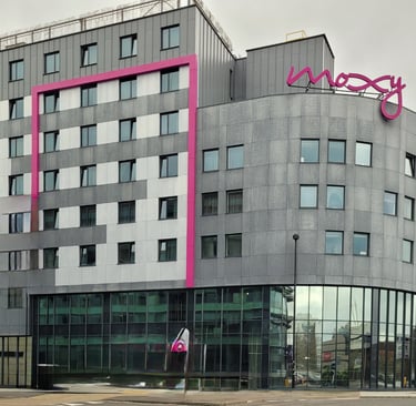 MOXY HOTEL - WEST QUAY - SOUTHAMPTON