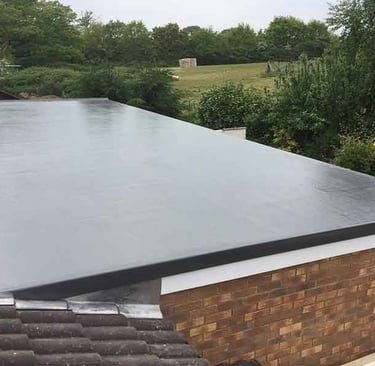 Perfect flat roof solution for a workshop