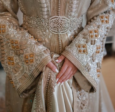 jabador - mode marocaine traditionnelle - caftan artisanal marocain - collection caftan marocain - boutique caftan marocain