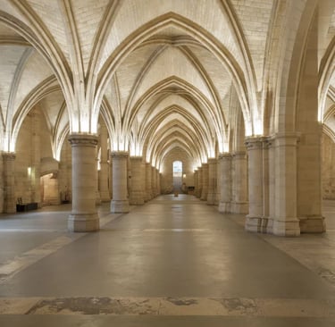 Gothic Hall of the Men-at-Arms conciergerie
