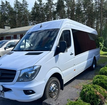 Sprintteri, pienoisbussi, tilausajot