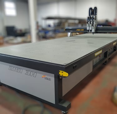 Máquina CNC 2161 ATC 3H