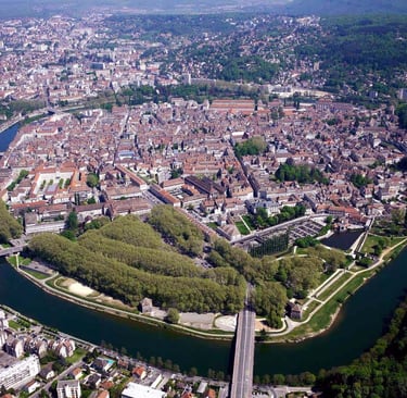 Nettoyage de toiture à Besançon