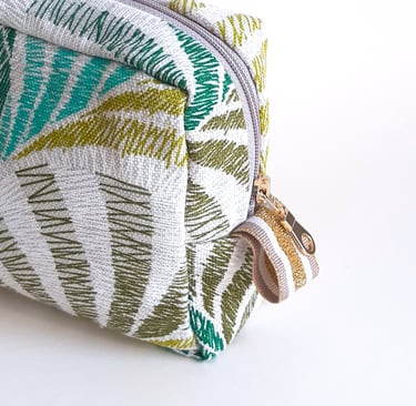 trousse maquillage zippée à tirette dorée