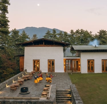 Amankora-Thimphu-Bhutan-lodge-Exterior