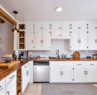 Discover our charming farmhouse inspired duplex rental in Nashville's Cherokee Park neighborhood.