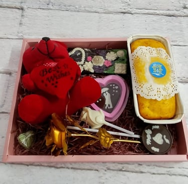 handcrafted gift hamper by Aliza Cook Studio featuring custom resin art and packaging