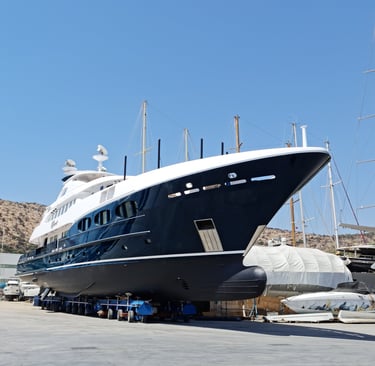TOBA Yatçılık tarafından kontrol edilen yat boya sistemi