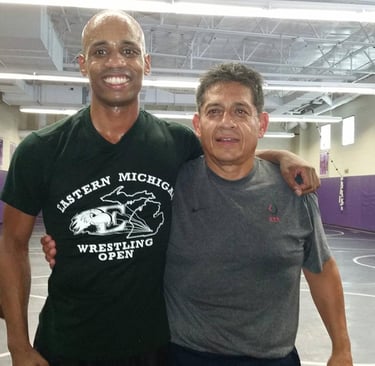 Richard Estrella at a wrestling clinic in 2015
