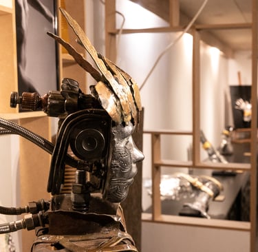 detail de l'expo metal'morphose mikacreation showroom mickael amant